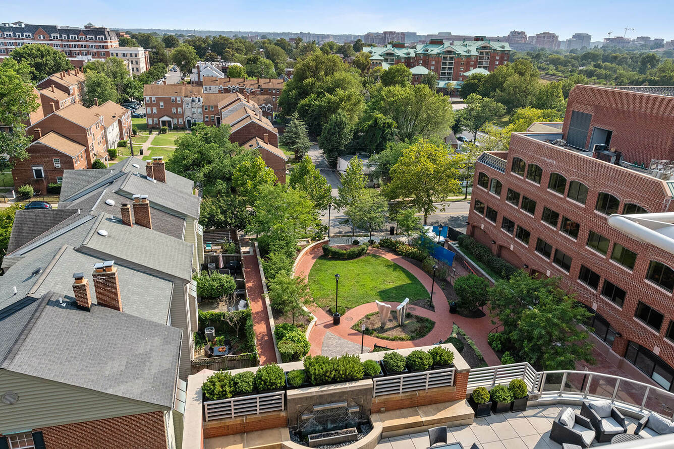 Alexandria Apartments For Rent The Bradley Braddock Apts