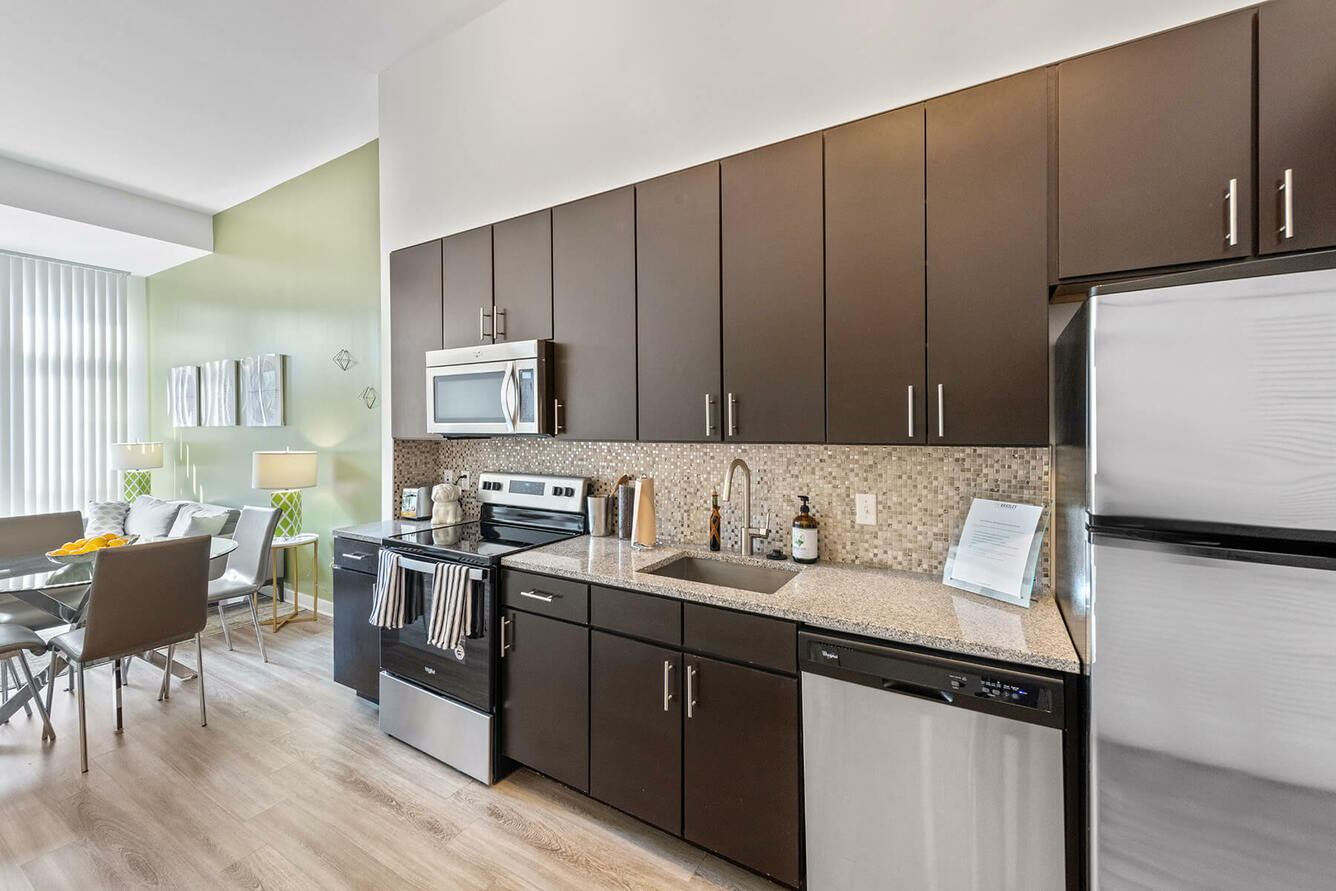 Alexandria Apartments For Rent The Bradley Braddock Apts